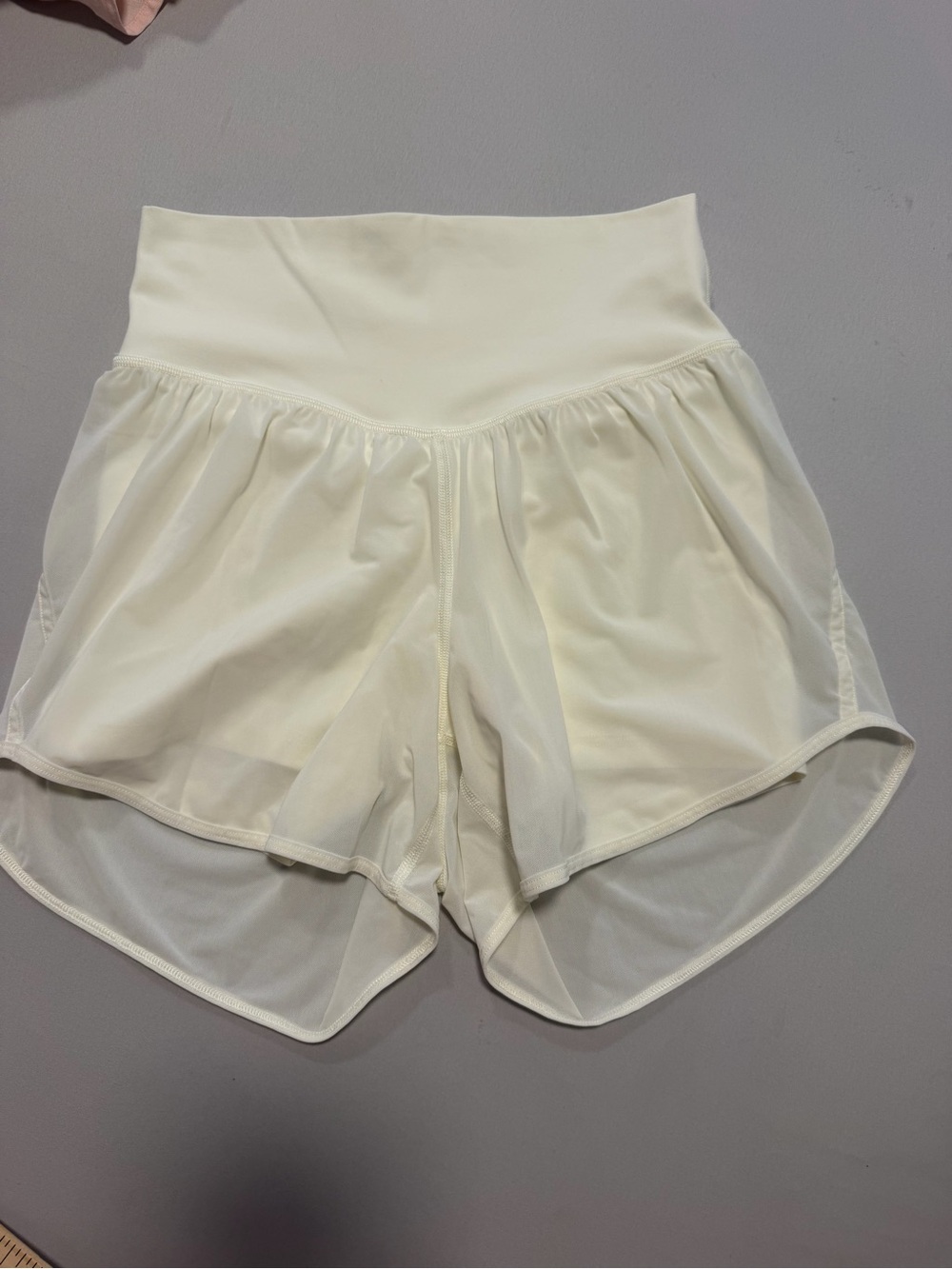 lululemon athletica Ivory High-Waist Athletic Shorts - Picture 3 of 6
